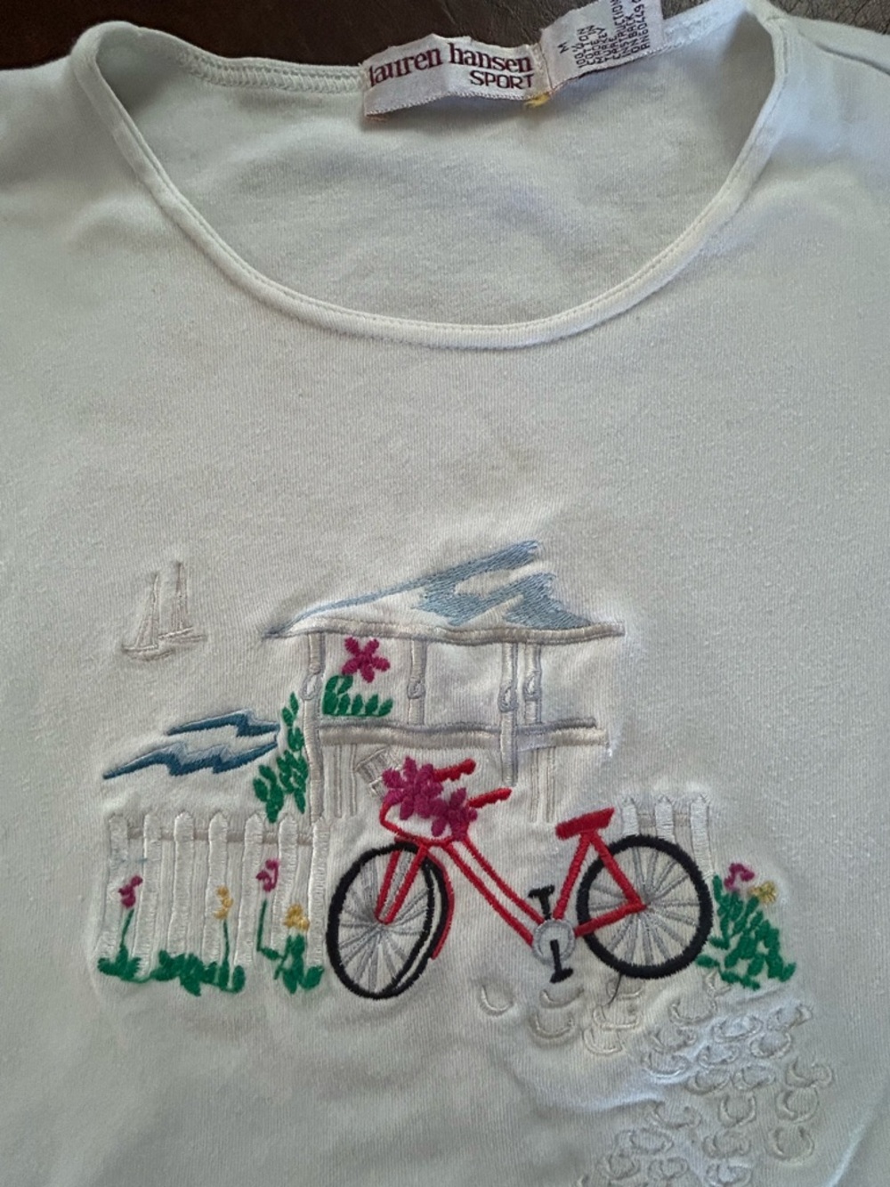 Coastal Lauren Hansen Embroidered Bicycle Graphic Tee Ivory EUC Rare SZ Medium - Picture 11 of 11
